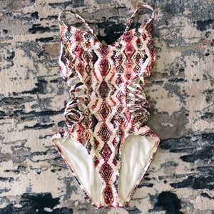 Target Vibrant One Piece Swimsuit Size Small